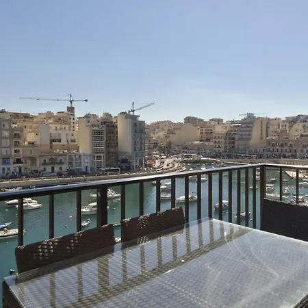 Spinola Court - Stunning Seaview & Penthouse On Spinola Bay By Shortletsmalta * St. Julian's