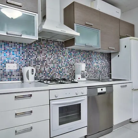 Apartament Spinola Court - Stunning Seaview & Penthouse On Spinola Bay By Shortletsmalta *