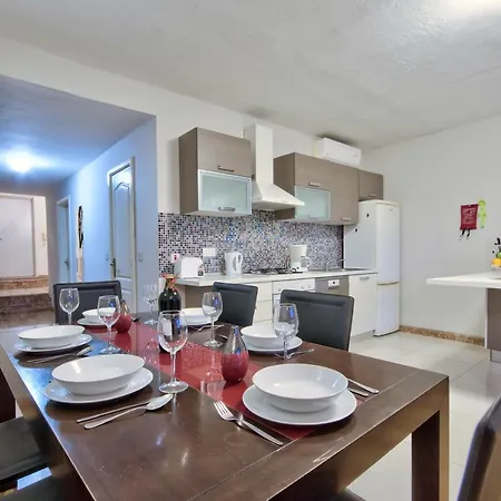 Apartment Spinola Court - Stunning Seaview & Penthouse On Spinola Bay By Shortletsmalta Saint Julian's