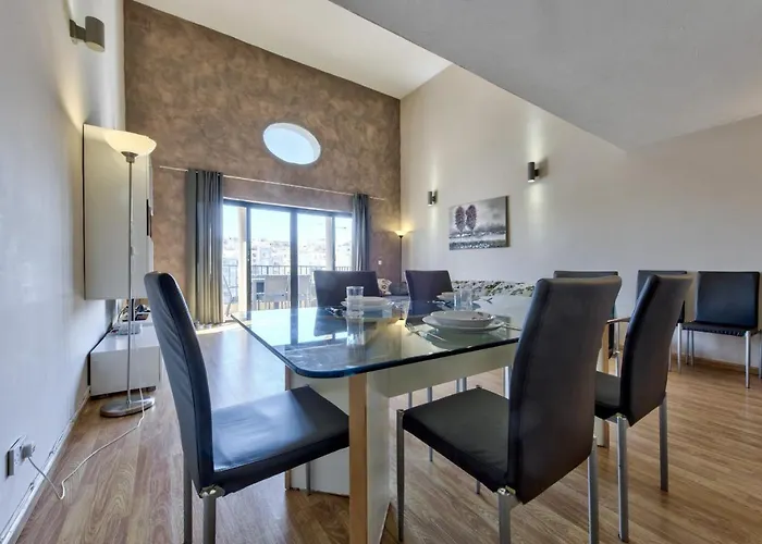 Spinola Court - Stunning Seaview & Penthouse On Spinola Bay By Shortletsmalta Apartament St. Julian's