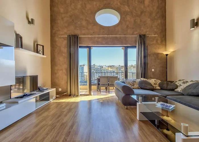 Spinola Court - Stunning Seaview & Penthouse On Spinola Bay By Shortletsmalta *
