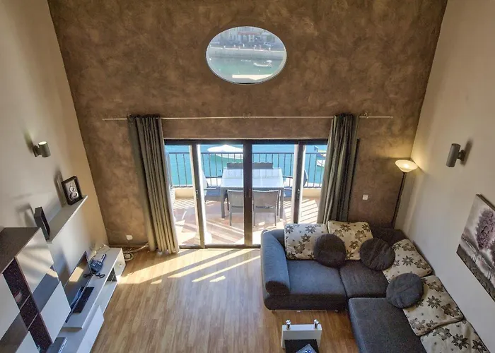 Spinola Court - Stunning Seaview & Penthouse On Spinola Bay By Shortletsmalta Apartament