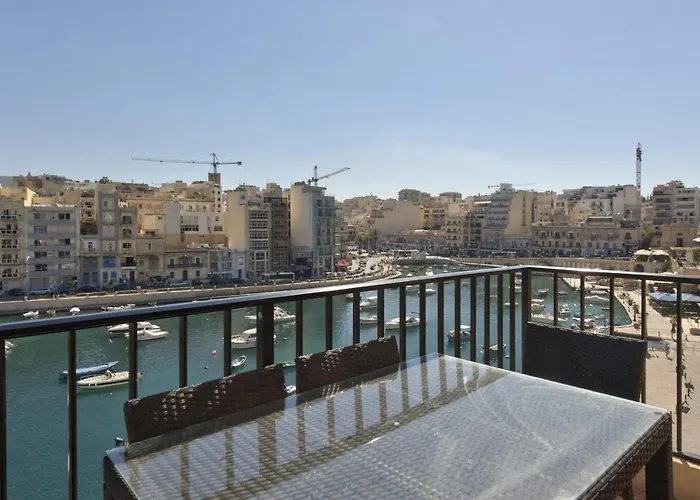 Spinola Court - Stunning Seaview & Penthouse On Spinola Bay By Shortletsmalta * St. Julian's