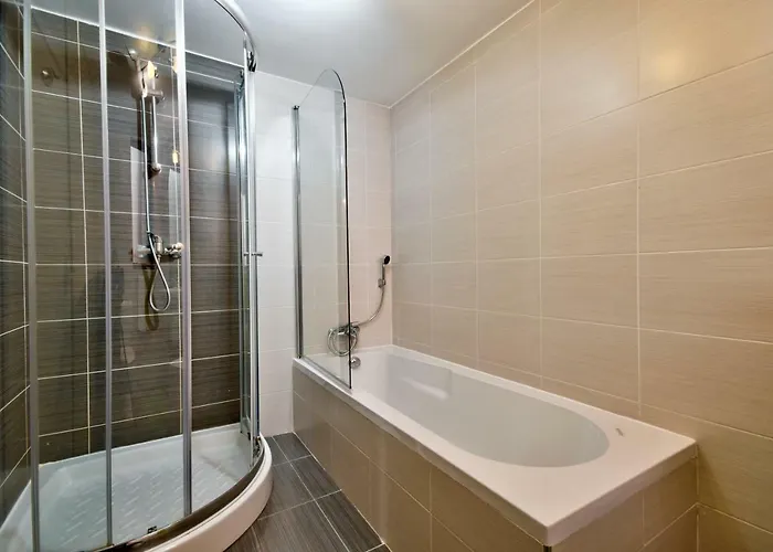 Spinola Court - Stunning Seaview & Penthouse On Spinola Bay By Shortletsmalta Apartament St. Julian's