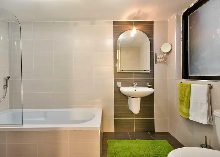 Spinola Court - Stunning Seaview & Penthouse On Spinola Bay By Shortletsmalta Apartament St. Julian's